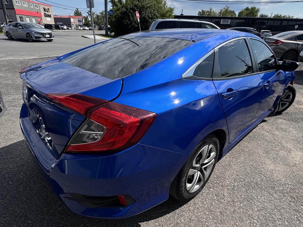 2017 Honda Civic LX Photo