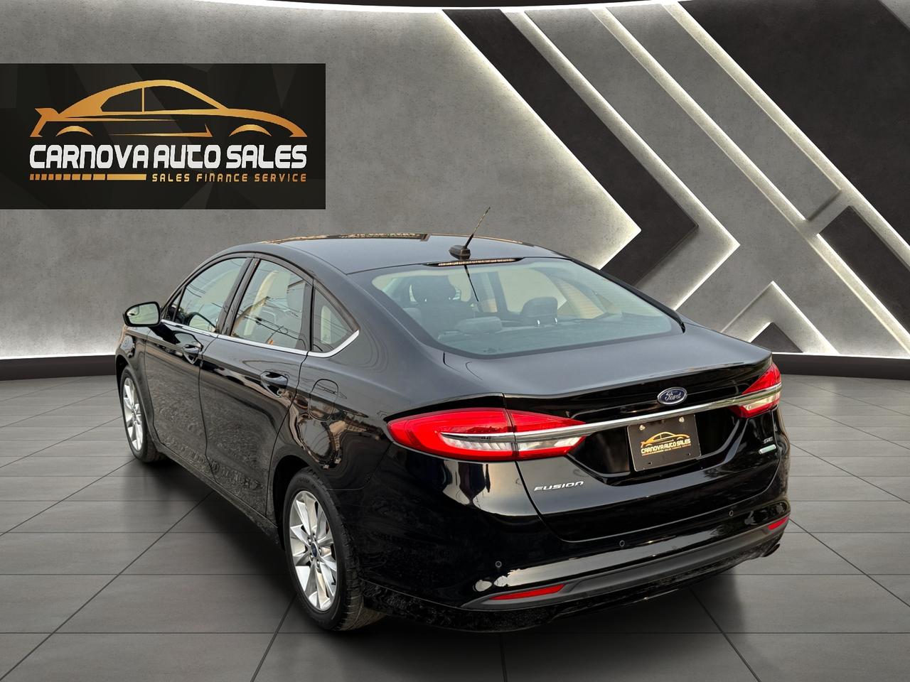 2017 Ford Fusion SE+CLEAN CARFAX+ApplePlay+Camera+New Tires Photo