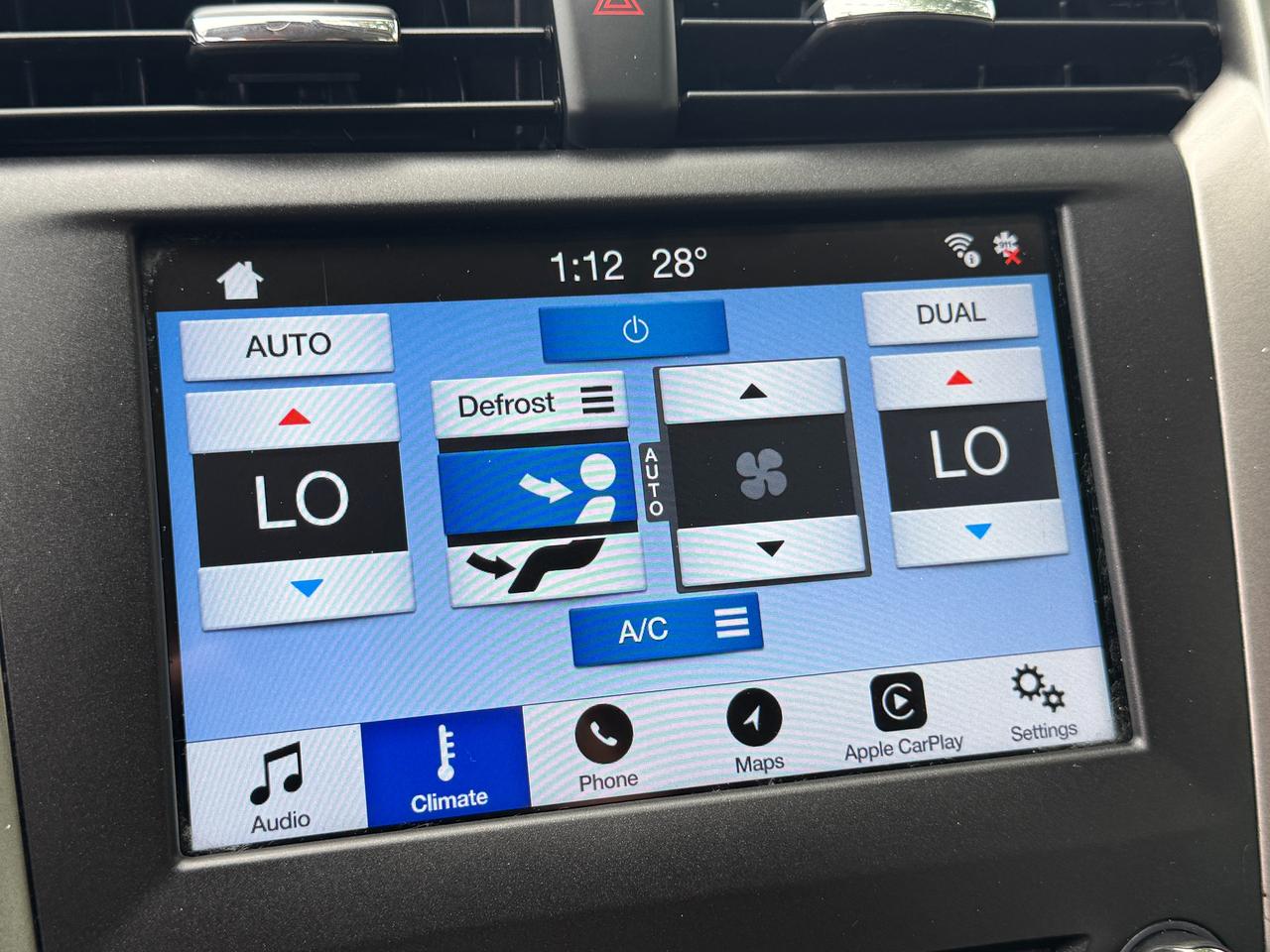 2017 Ford Fusion SE+CLEAN CARFAX+ApplePlay+Camera+New Tires Photo