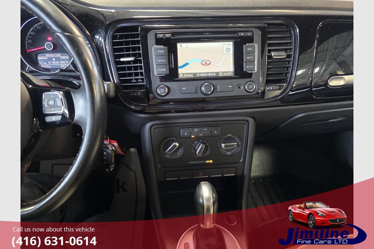 2015 Volkswagen Beetle NAVIGATION Photo