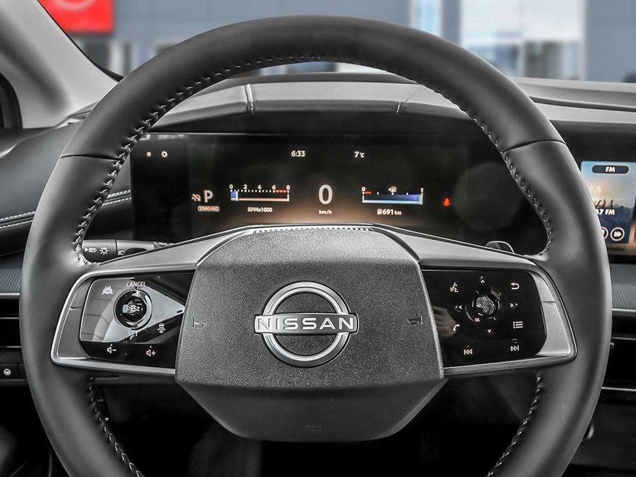 2025 Nissan Murano SV  DEMO DEAL! FLOOR MATS INC! Photo