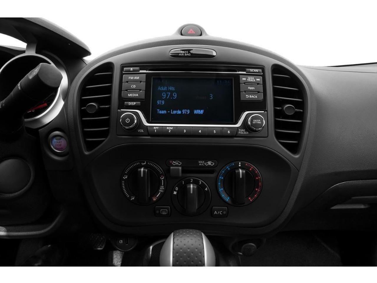 2017 Nissan Juke SV (CVT) 4dr Front-Wheel Drive Photo