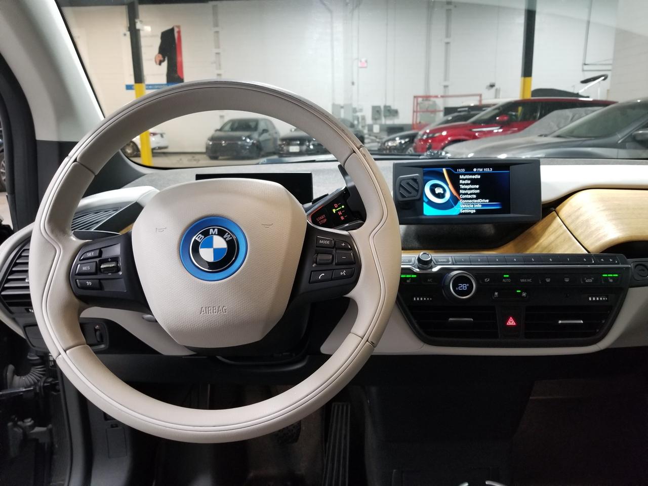2018 BMW i3 s w/Range Extender 4dr Rear-Wheel Drive Hatchback Photo