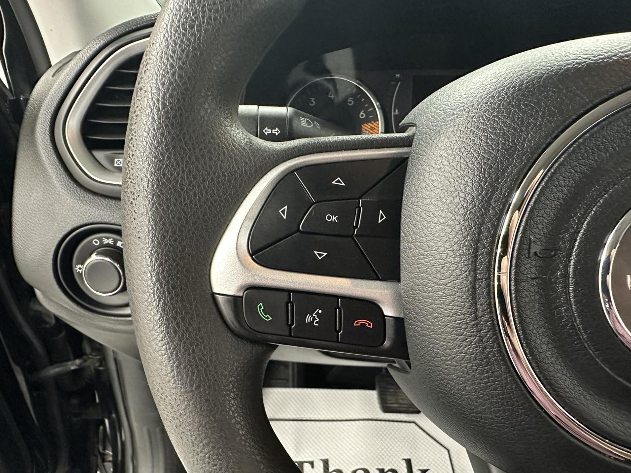 2021 Jeep Renegade Jeepster 4x4 Photo34