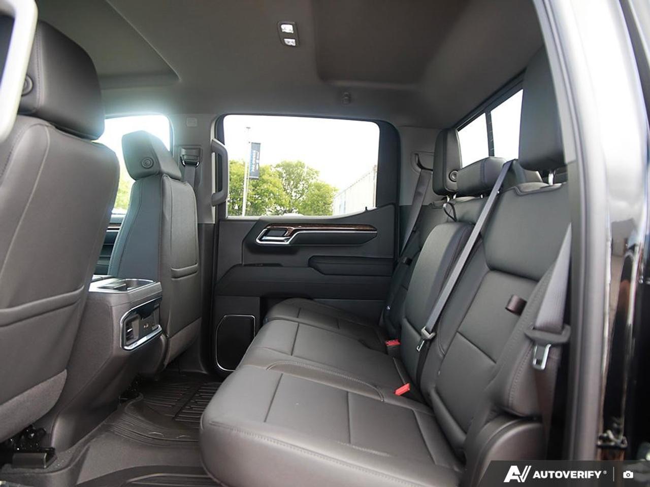 2026 GMC Sierra 1500 Crew Cab Short Box 4-Wheel Drive Elevation Photo