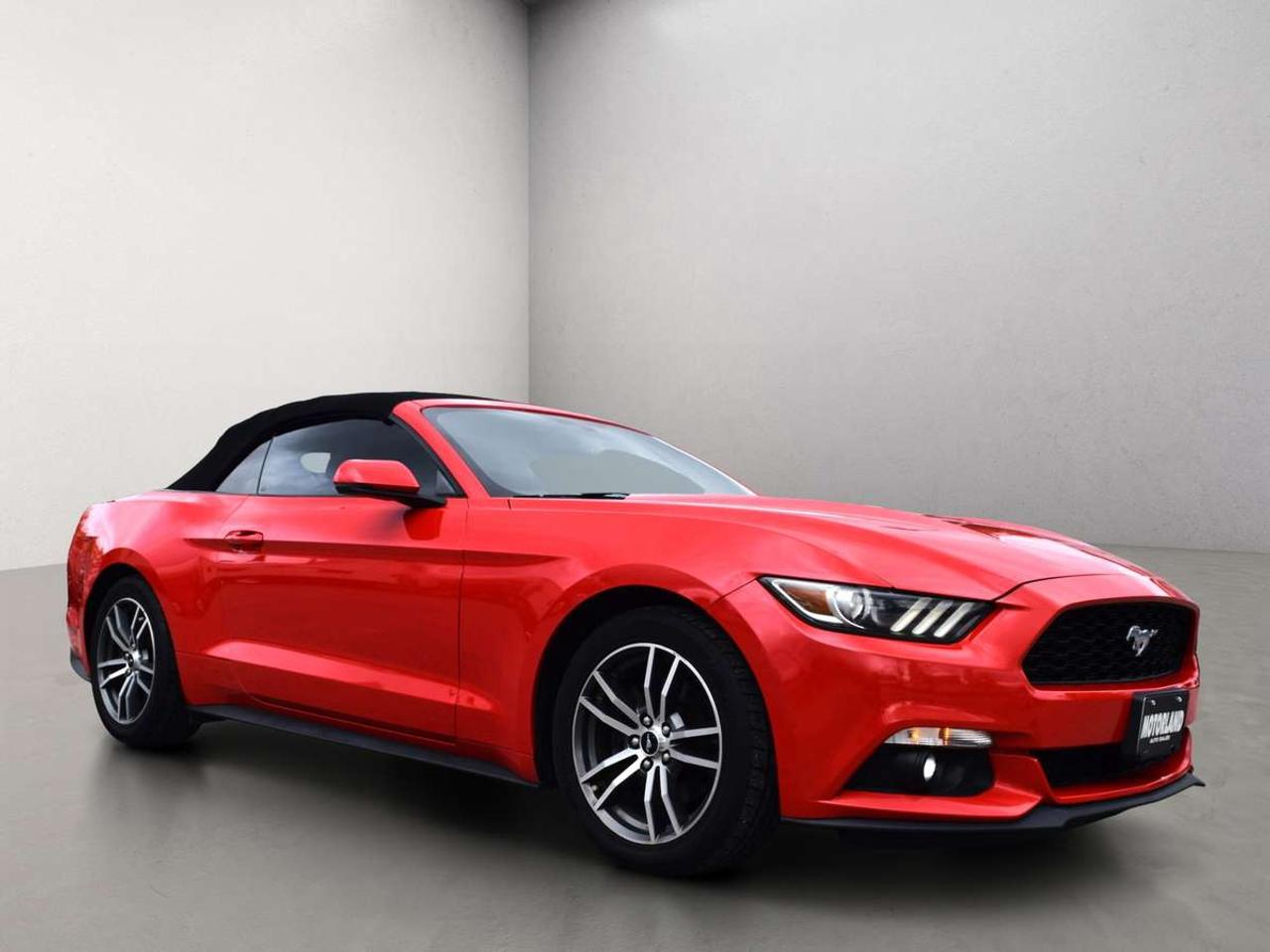 2016 Ford Mustang EcoBoost Premium Convertible Photo2