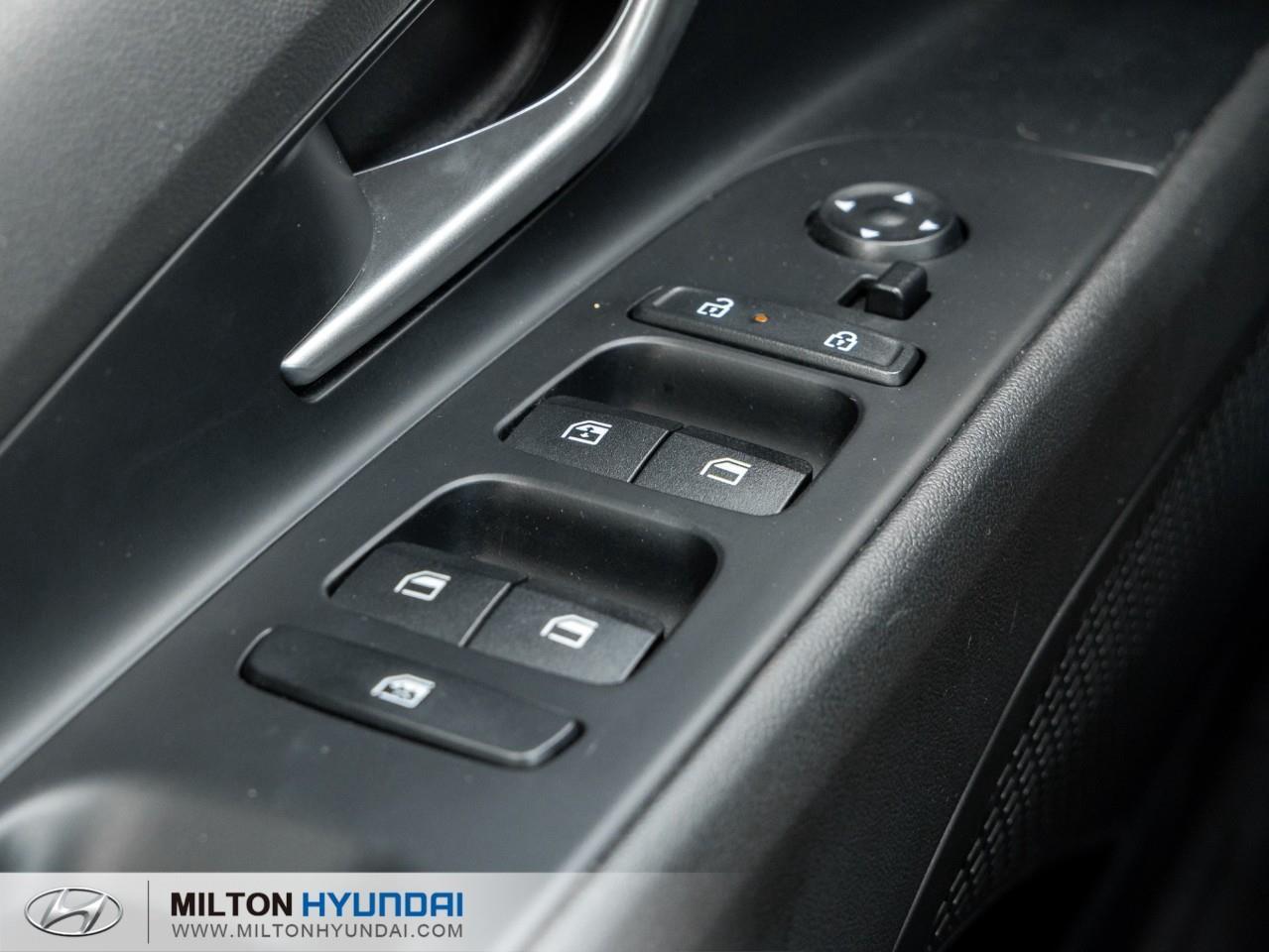 2025 Hyundai Elantra PREFERRED 4DR SEDAN Photo