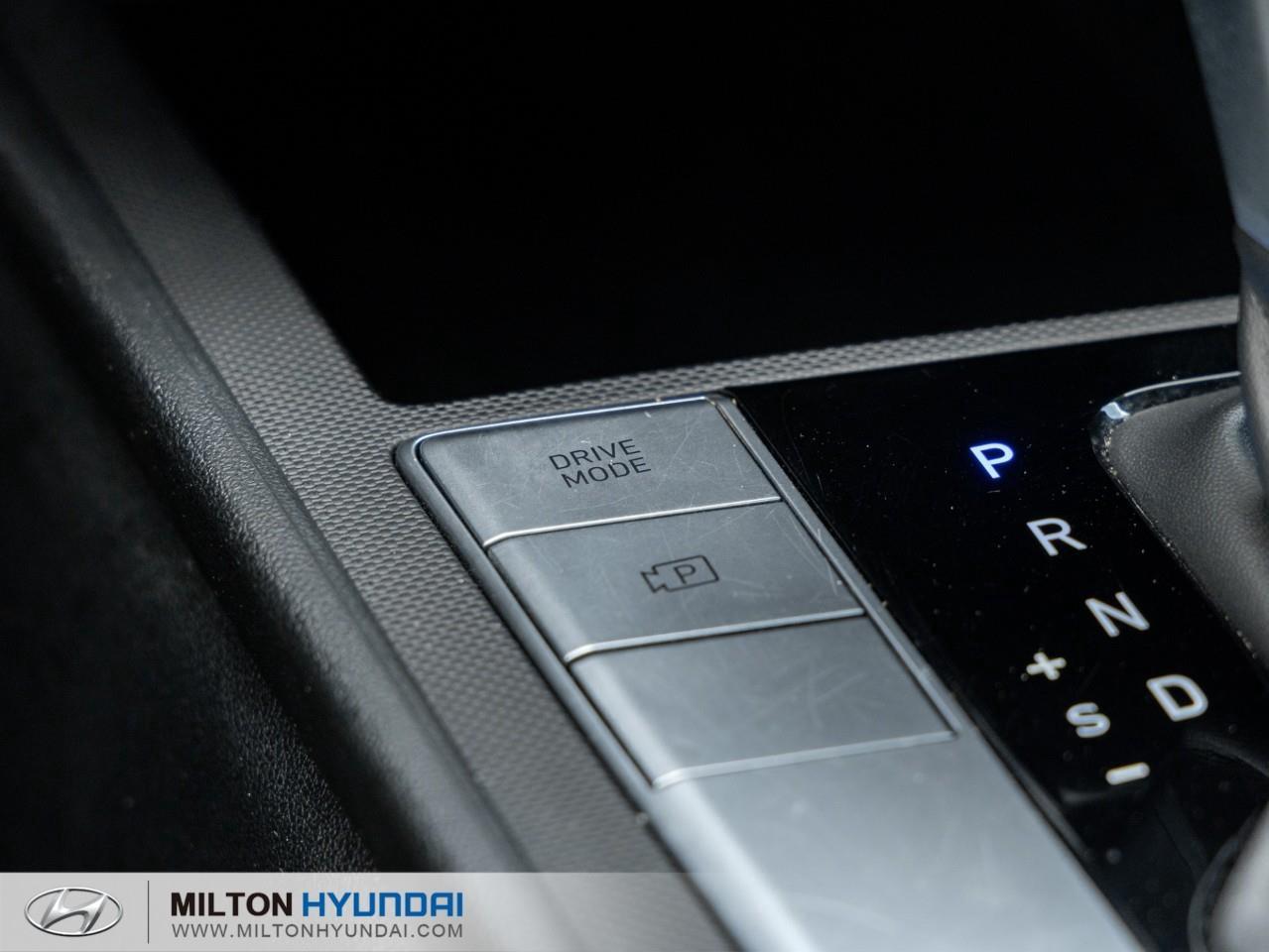 2025 Hyundai Elantra PREFERRED 4DR SEDAN Photo