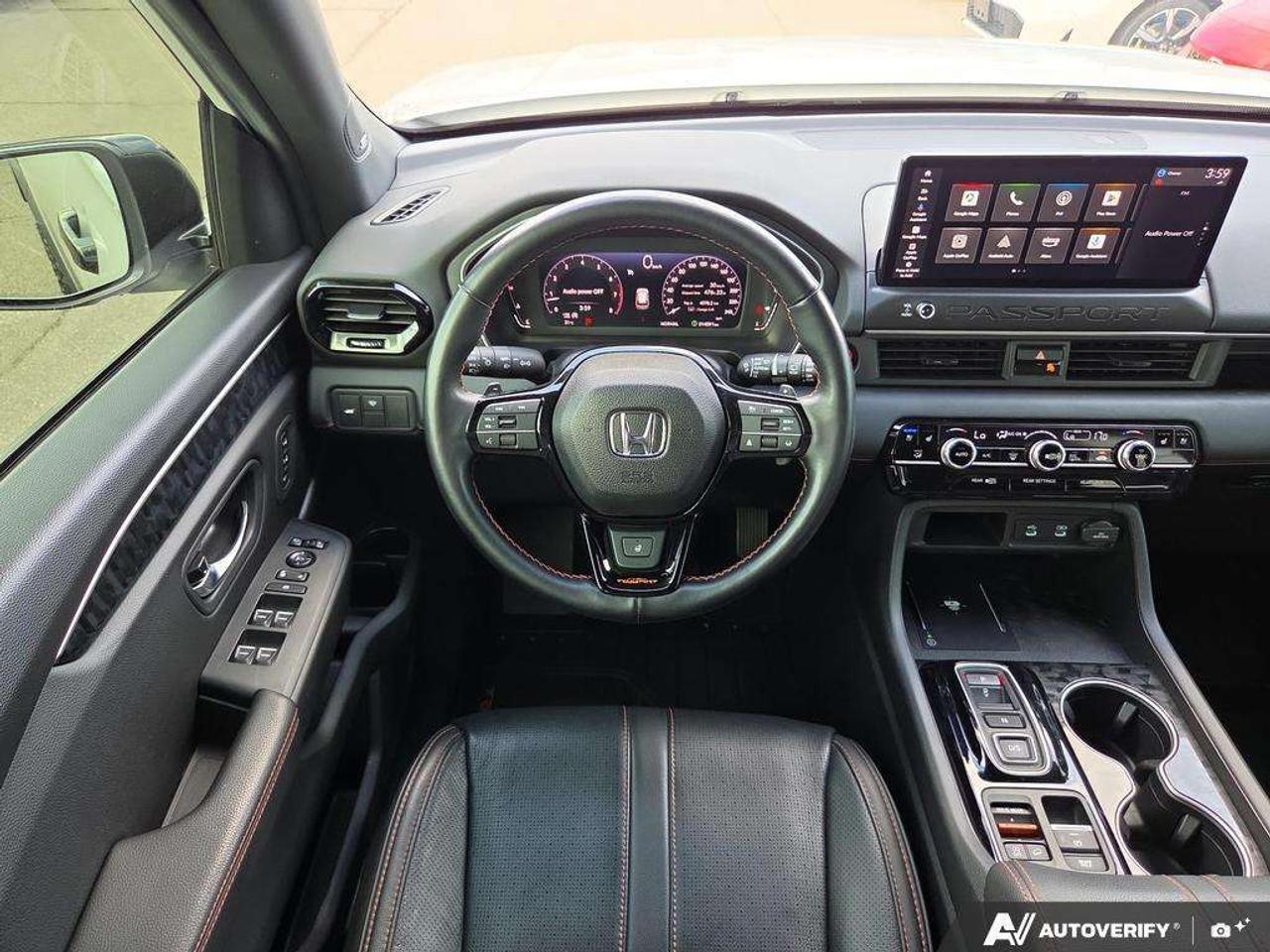 2026 Honda Passport Trailsport Touring   LTHER   LOW KM   VNT SEAT Photo
