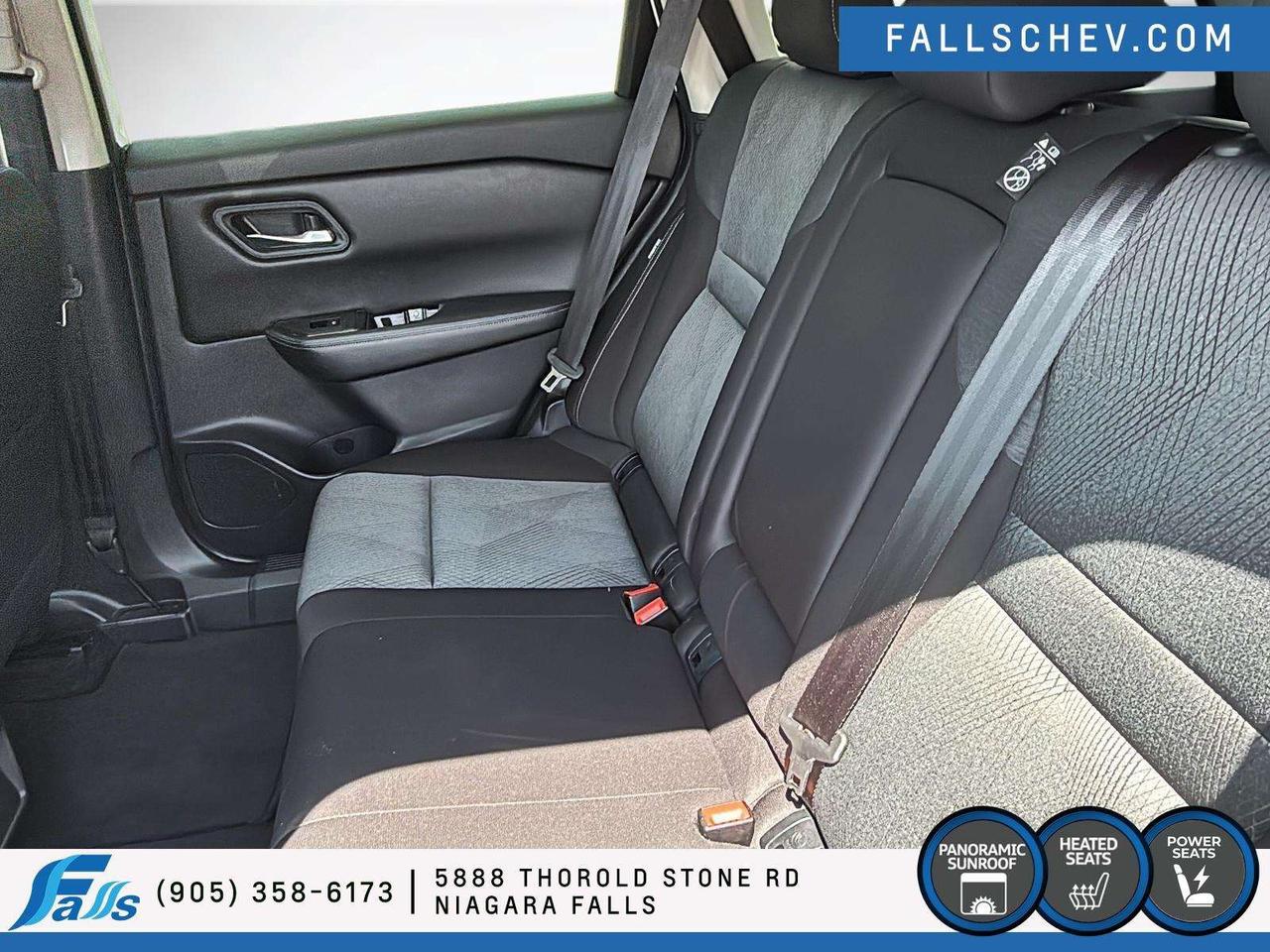 2024 Nissan Rogue SV Moonroof RENTAL,SV,SUNROOF,AWD,H.SEATS Photo