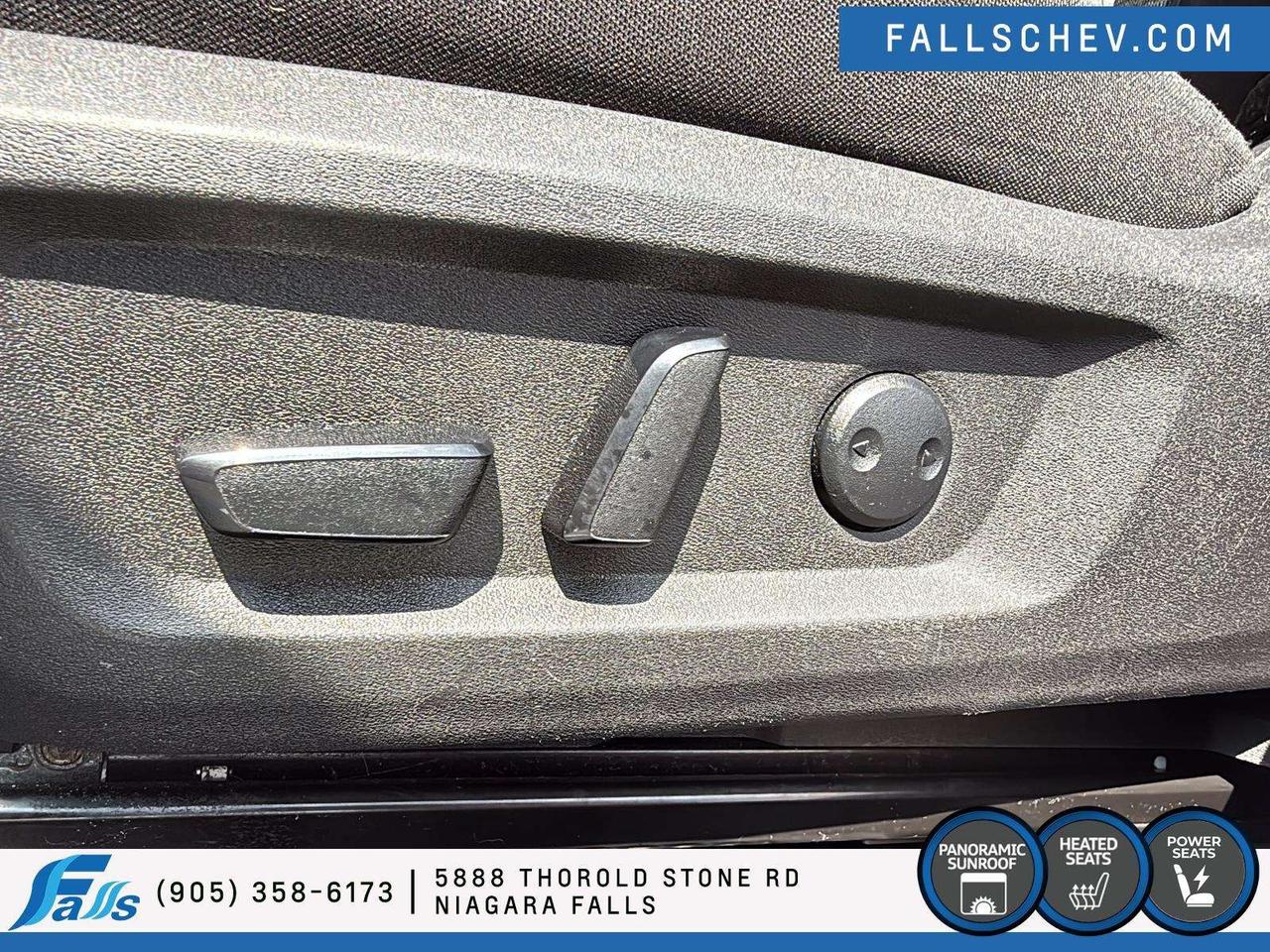 2024 Nissan Rogue SV Moonroof RENTAL,SV,SUNROOF,AWD,H.SEATS Photo