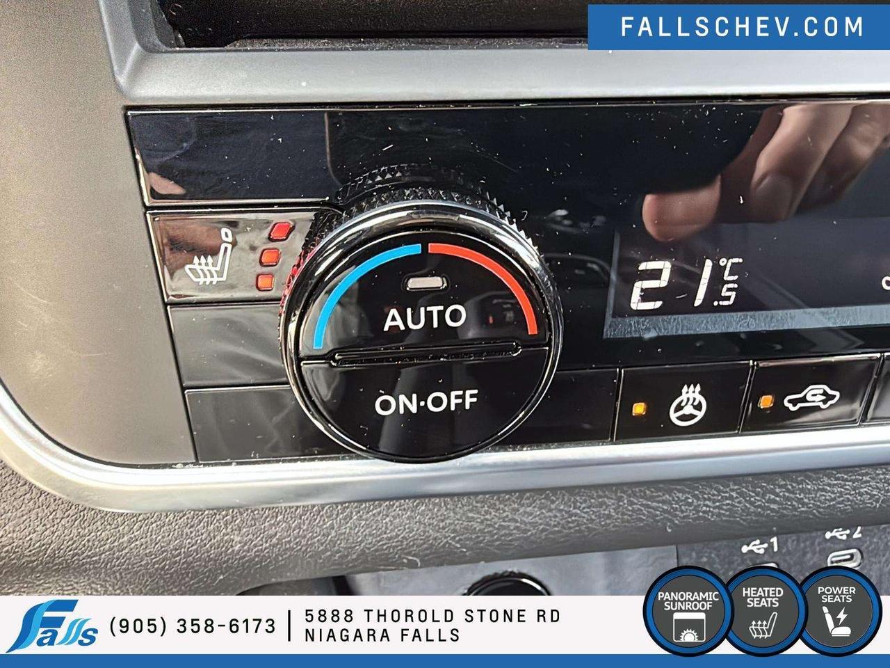 2024 Nissan Rogue SV Moonroof RENTAL,SV,SUNROOF,AWD,H.SEATS Photo