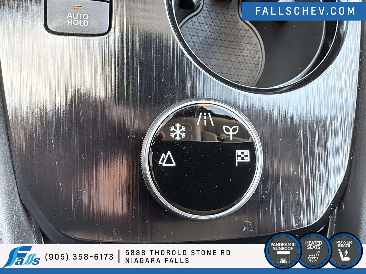 2024 Nissan Rogue SV Moonroof RENTAL,SV,SUNROOF,AWD,H.SEATS Photo