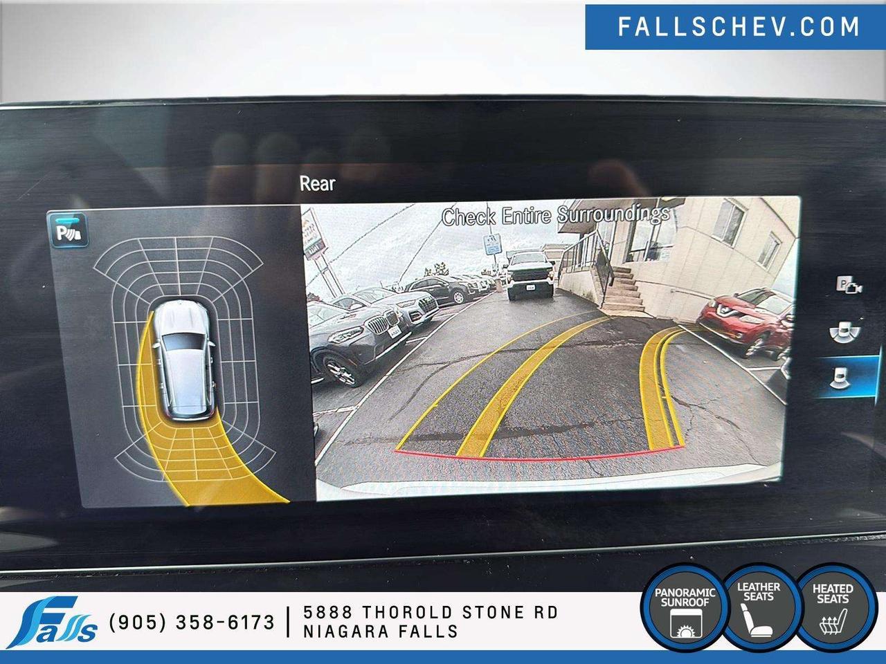 2023 Mercedes-Benz GLB LEATHER,PANO ROOF Photo