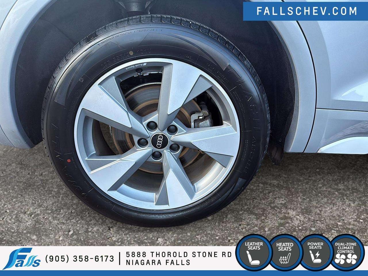 2024 Audi Q5 45 Komfort LEATHER,P.SEAT,H.SEATS Photo