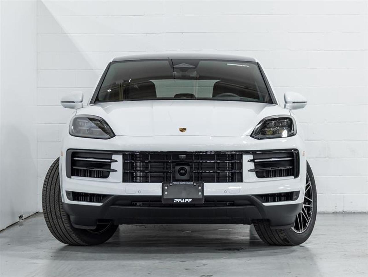 2026 Porsche Cayenne  Photo5