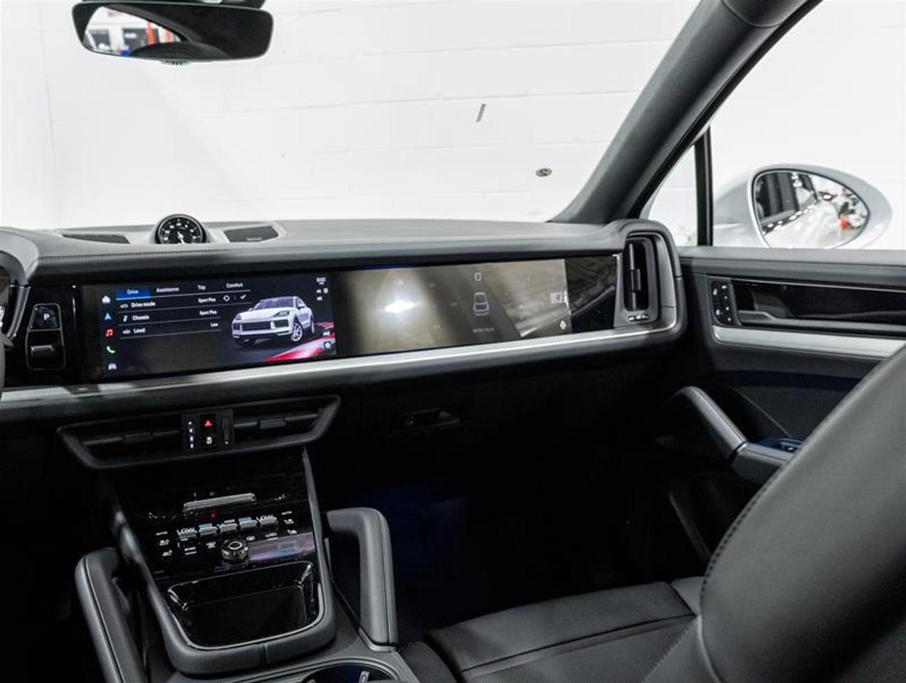 2026 Porsche Cayenne  Photo