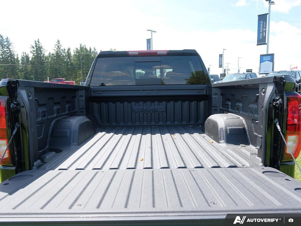 2026 GMC Sierra 1500 Crew Cab Short Box 4-Wheel Drive Elevation Photo