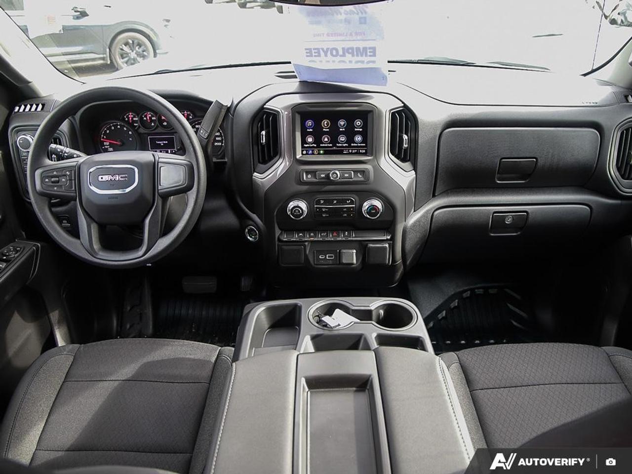 2026 GMC Sierra 1500 Crew Cab Short Box 4-Wheel Drive Pro Photo