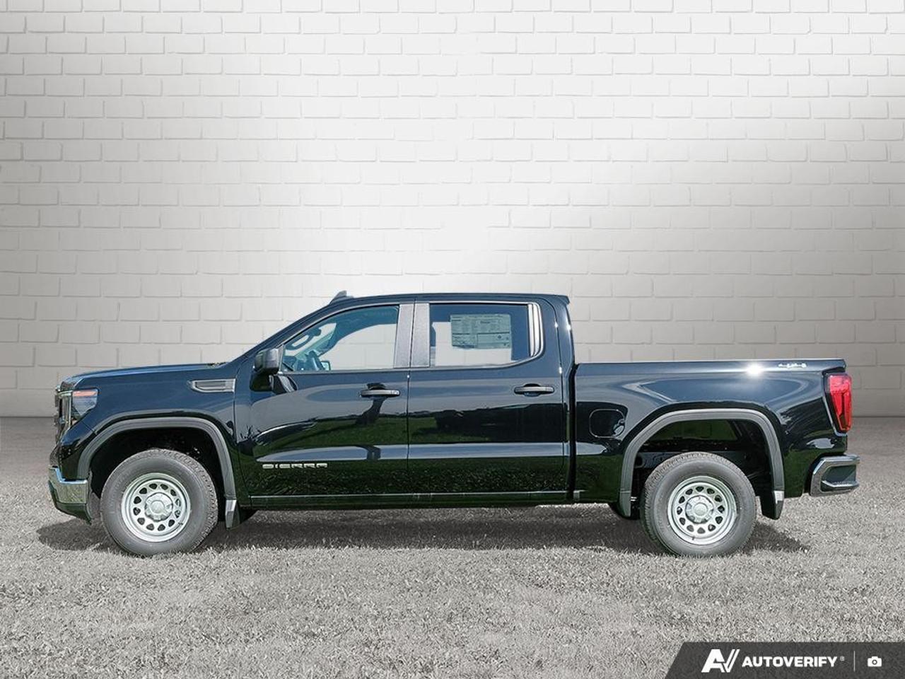 2026 GMC Sierra 1500 Crew Cab Short Box 4-Wheel Drive Pro Photo1