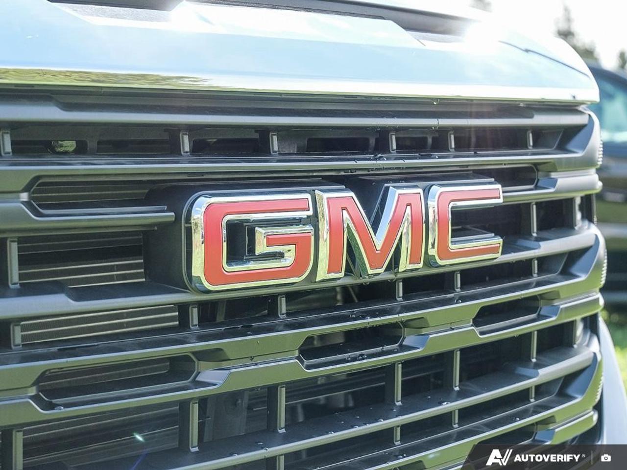 2026 GMC Sierra 1500 Crew Cab Short Box 4-Wheel Drive Pro Photo