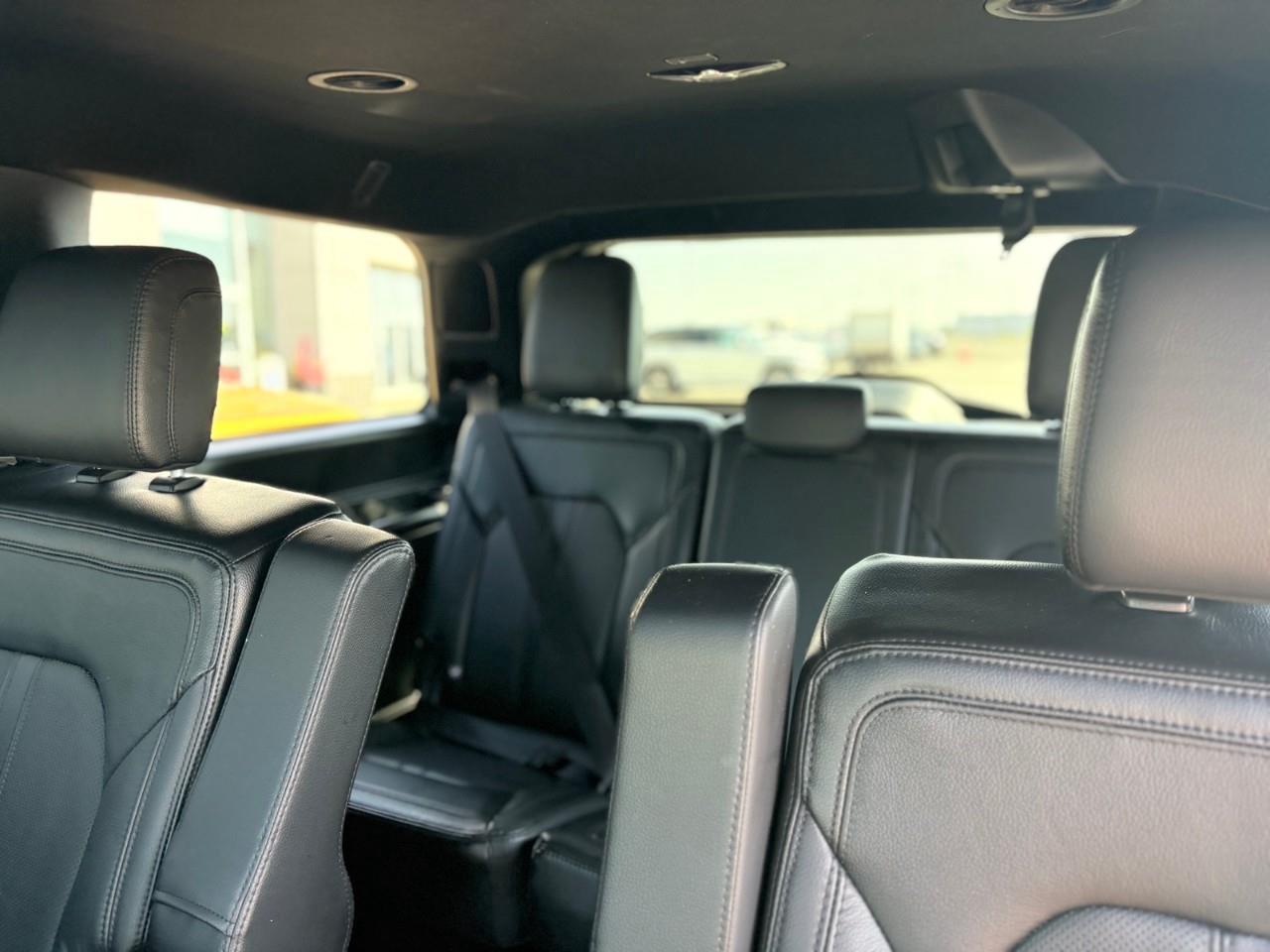2019 Ford Expedition Limited 4dr 4x4 Photo