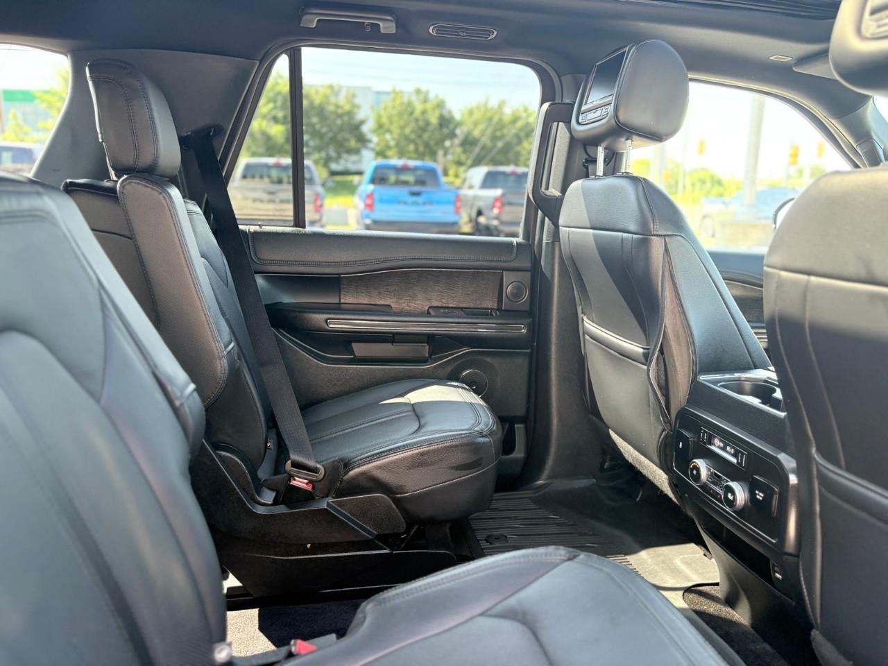2019 Ford Expedition Limited 4dr 4x4 Photo