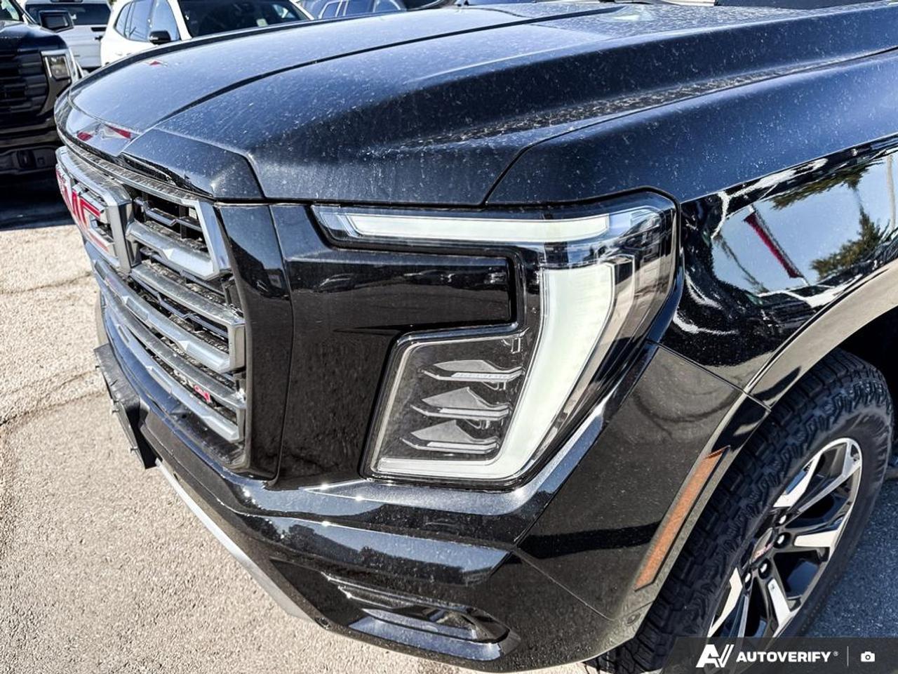 2026 GMC Yukon AT4 4dr 4x4 Photo