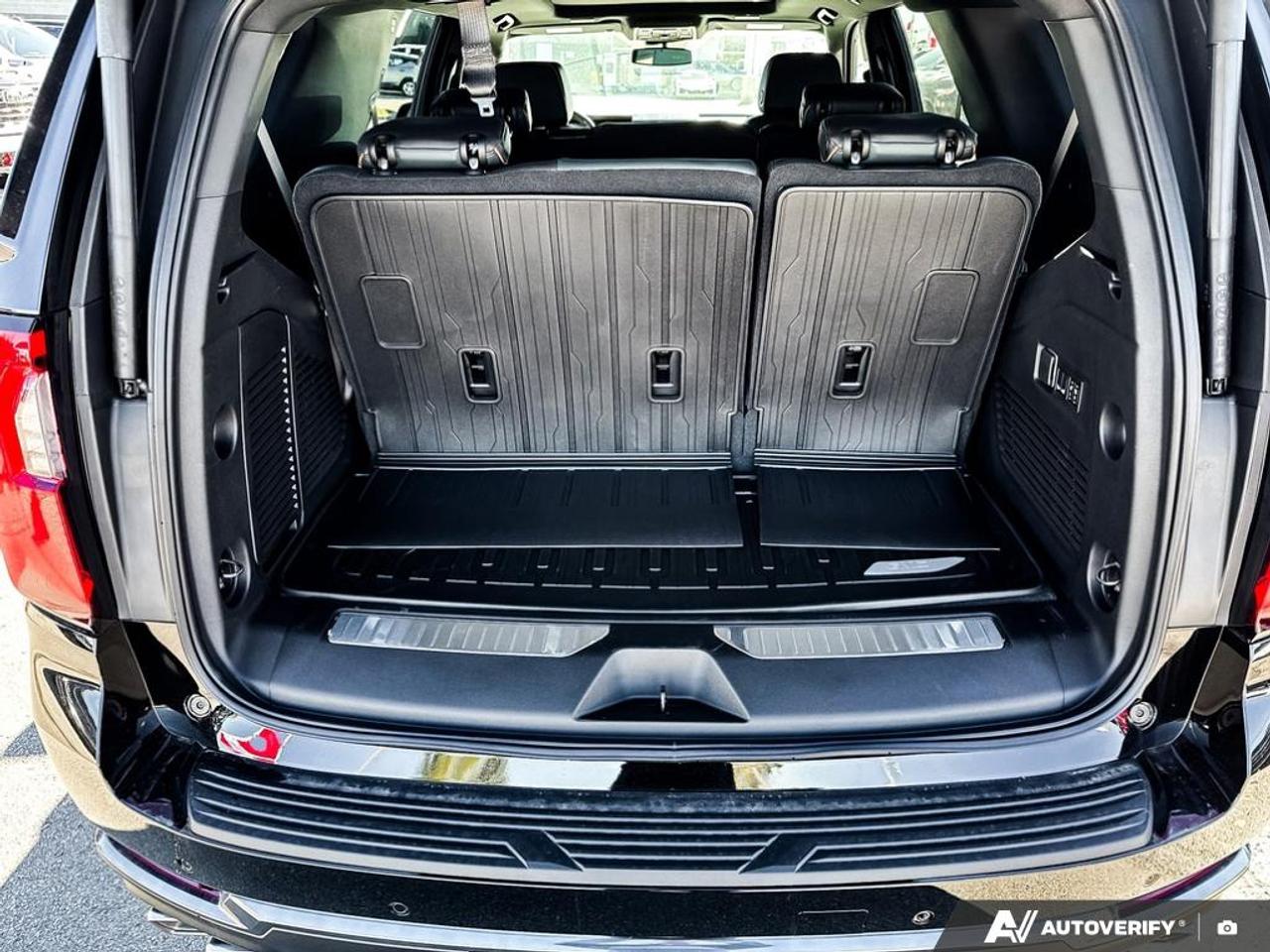 2026 GMC Yukon AT4 4dr 4x4 Photo