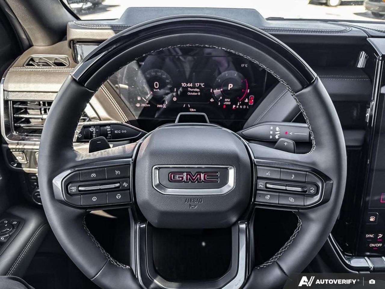2026 GMC Yukon AT4 4dr 4x4 Photo