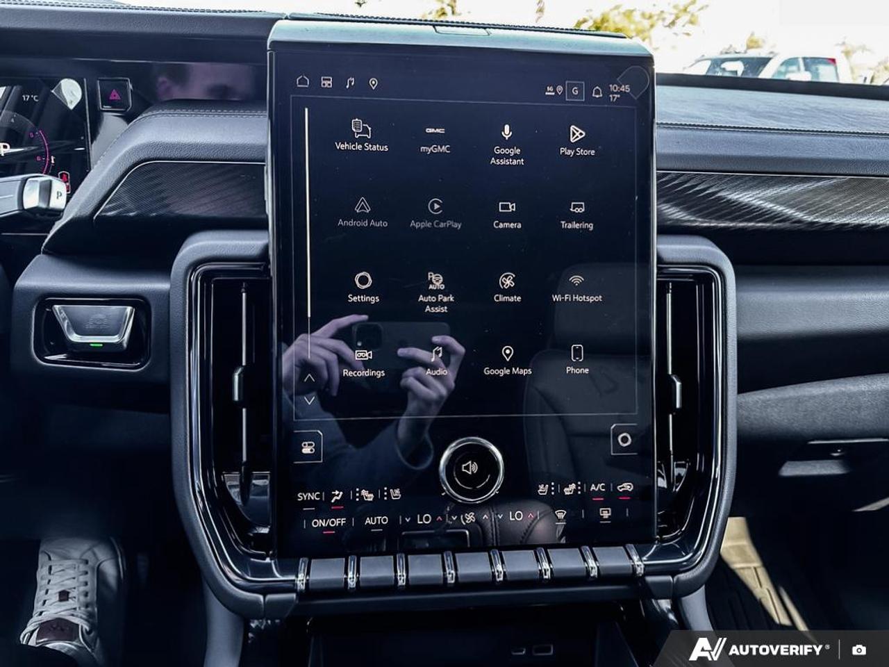 2026 GMC Yukon AT4 4dr 4x4 Photo