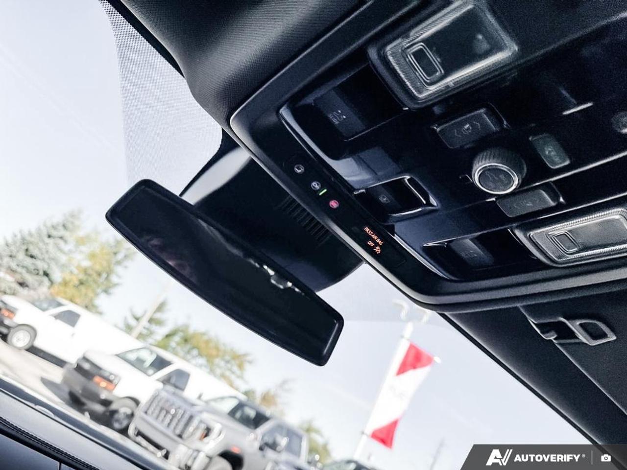 2026 GMC Yukon AT4 4dr 4x4 Photo