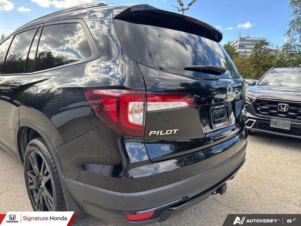 2020 Honda Pilot Black Edition Photo