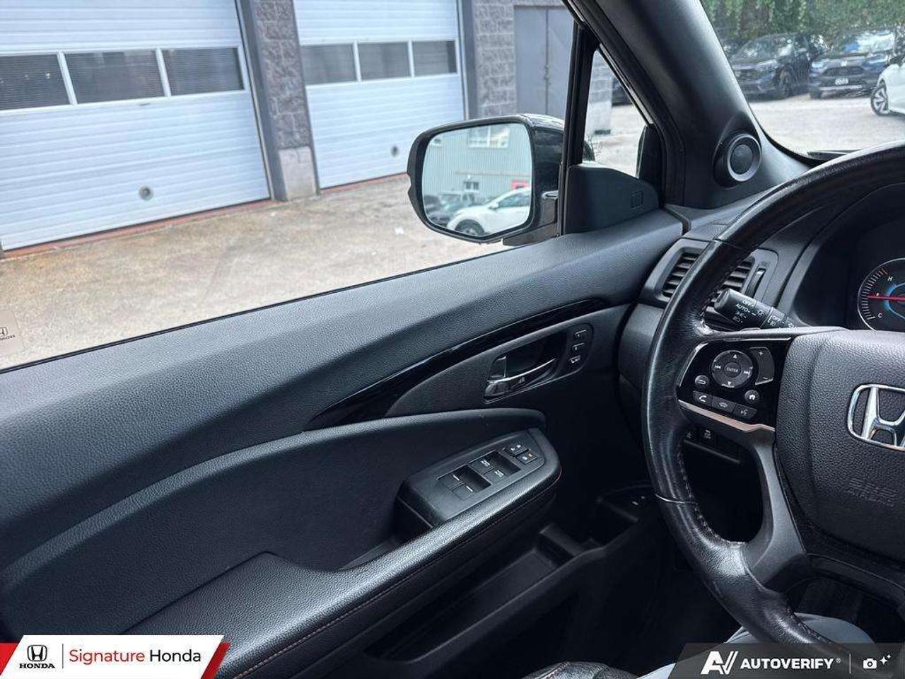 2020 Honda Pilot Black Edition Photo