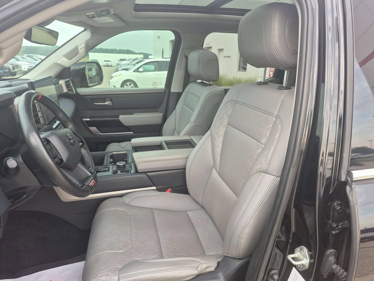 2022 Toyota Tundra Limited TRD Off Road Photo1