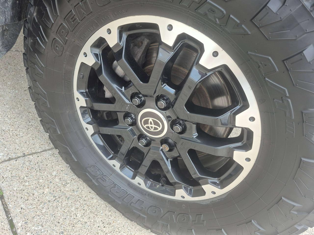 2022 Toyota Tundra Limited TRD Off Road Photo