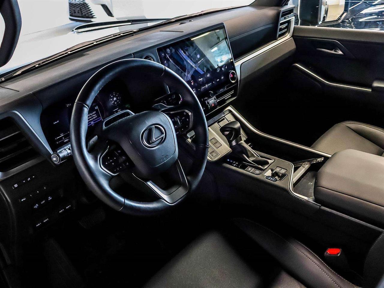 2026 Lexus GX OVERTRAIL 4X4 3.4L ADAPTIVE CRUISE NAVI Photo