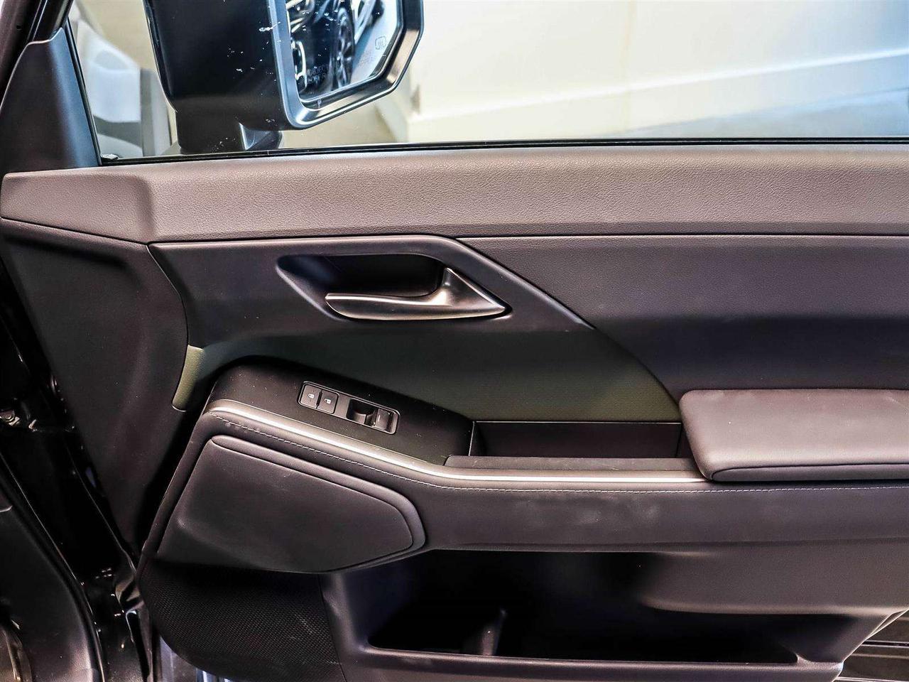 2026 Lexus GX OVERTRAIL 4X4 3.4L ADAPTIVE CRUISE NAVI Photo