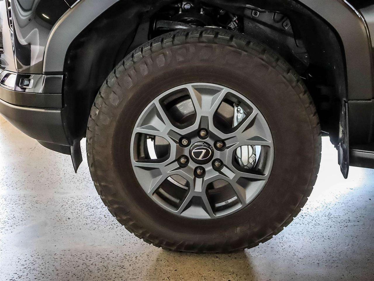 2026 Lexus GX OVERTRAIL 4X4 3.4L ADAPTIVE CRUISE NAVI Photo