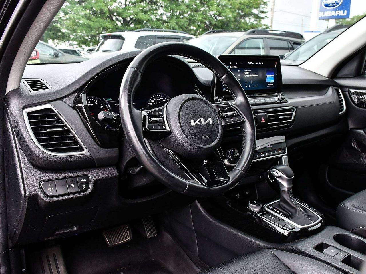 2023 Kia Seltos EX PREMIUM   AWD   1OWNER   CLEAN CARFAX   SUNROOF Photo