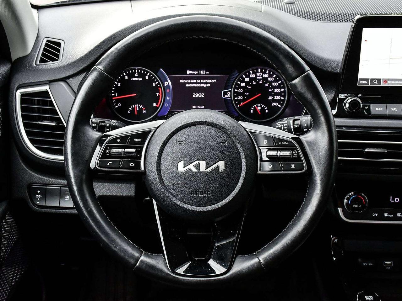 2023 Kia Seltos EX PREMIUM   AWD   1OWNER   CLEAN CARFAX   SUNROOF Photo