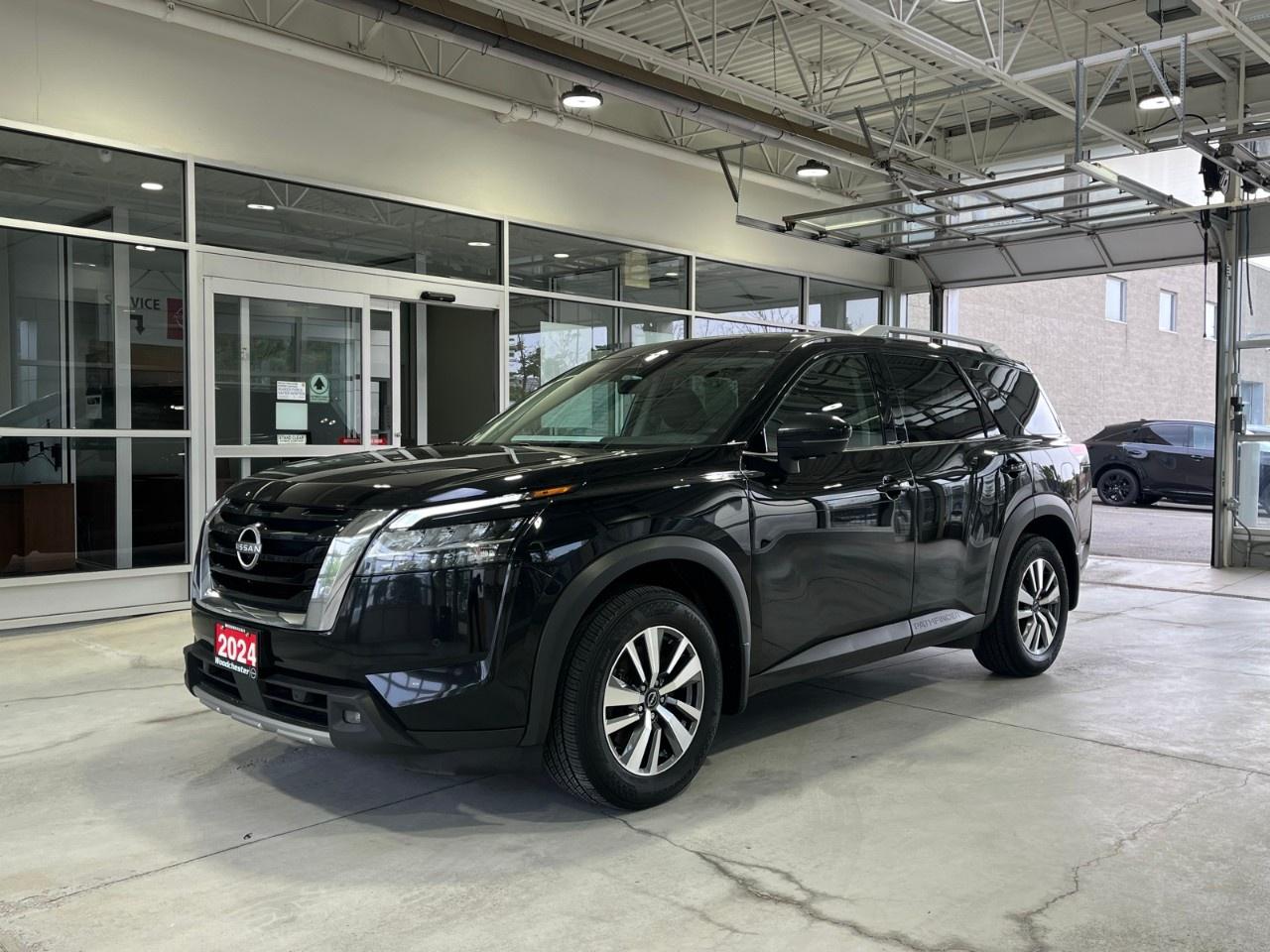 2024 Nissan Pathfinder SL 4WD Photo