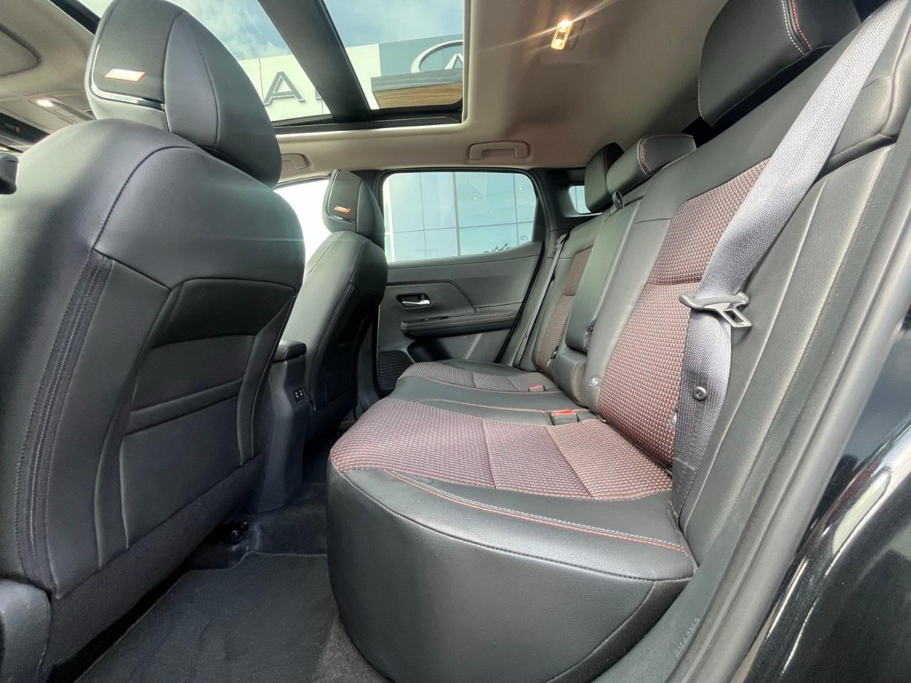 2025 Nissan Kicks SR AWD Photo