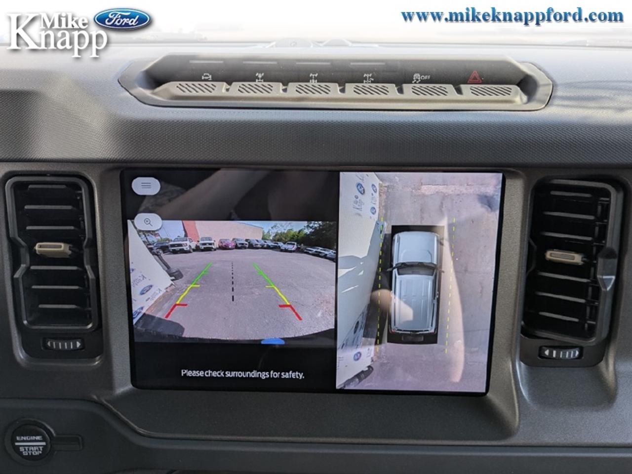 2026 Ford Bronco Badlands Photo