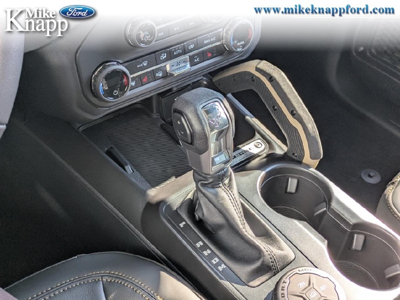 2026 Ford Bronco Badlands Photo