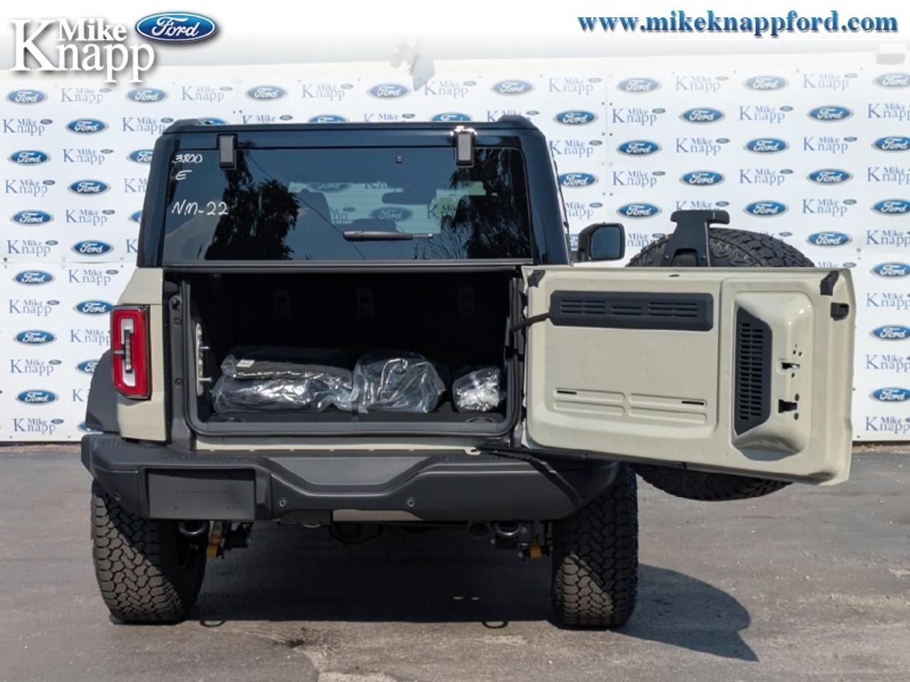 2026 Ford Bronco Badlands Photo4