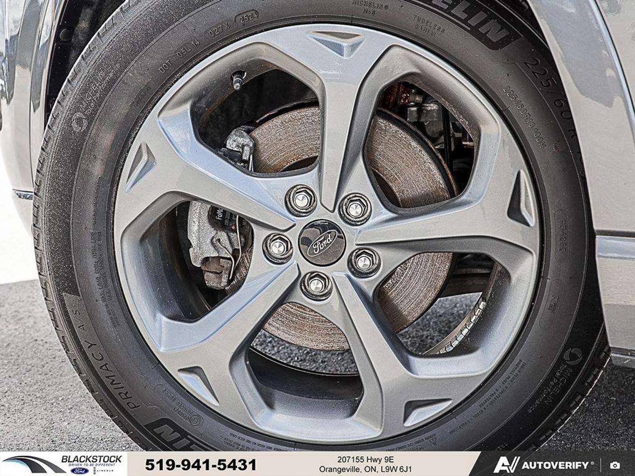 2024 Ford Escape ESCAPE ST LINE Photo