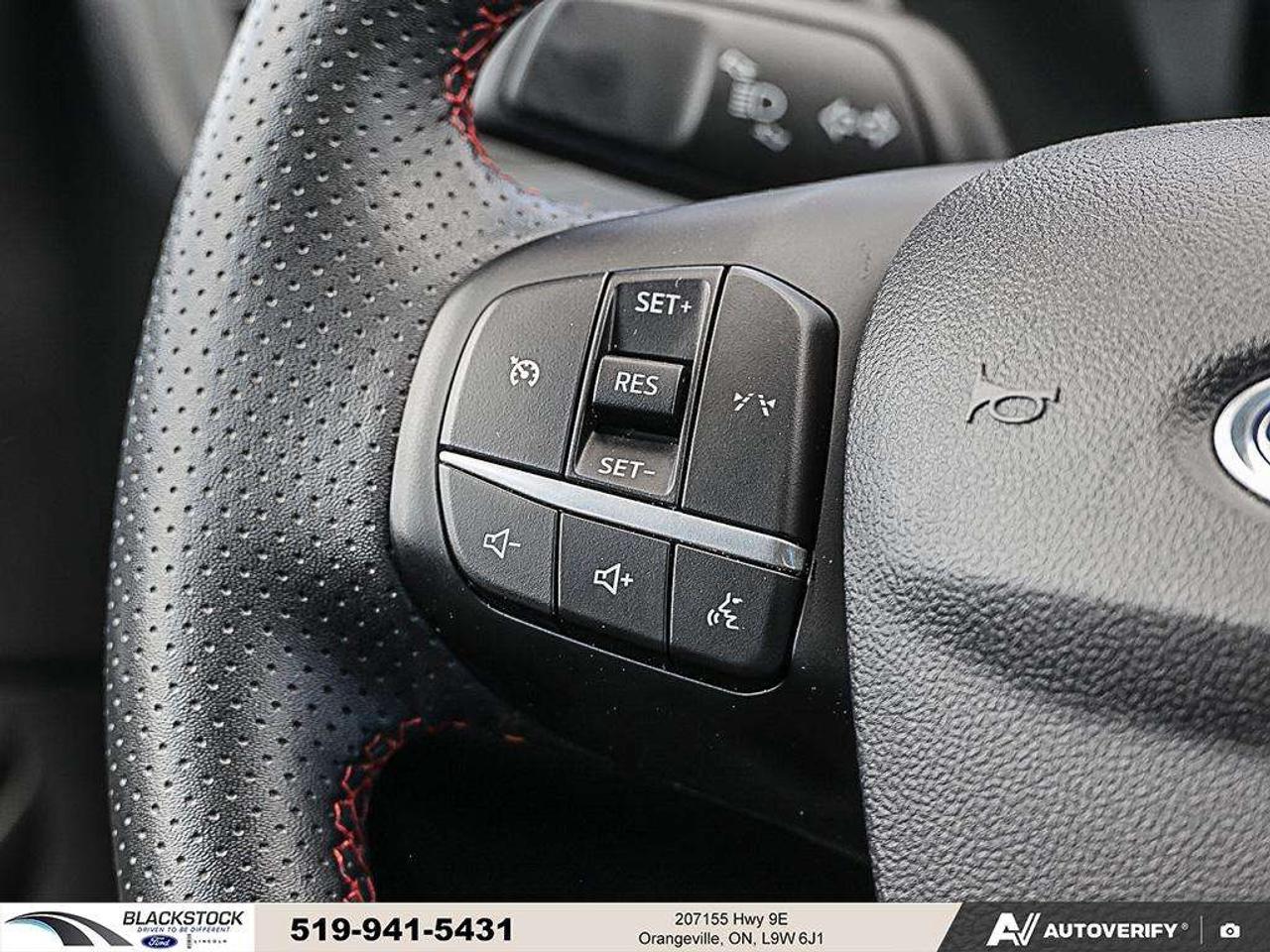 2024 Ford Escape ESCAPE ST LINE Photo