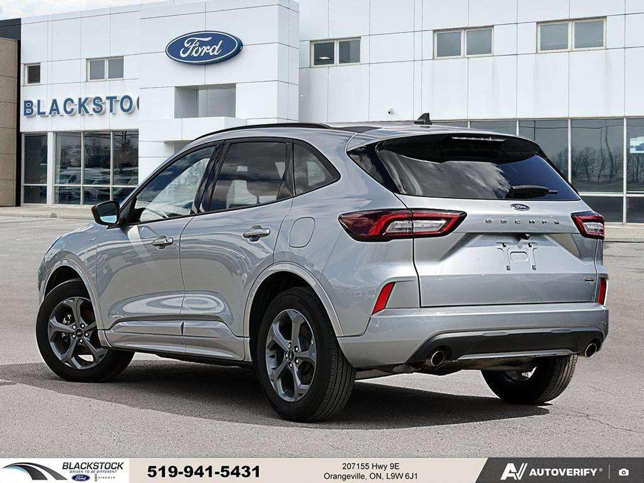 2024 Ford Escape ESCAPE ST LINE Photo