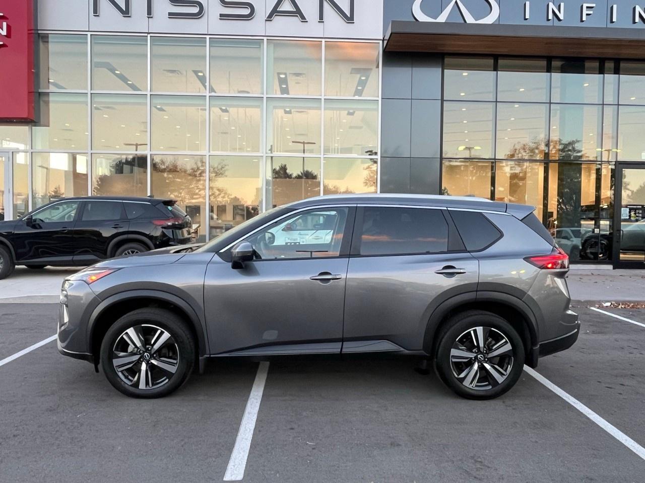 2025 Nissan Rogue AWD SV Moonroof Photo